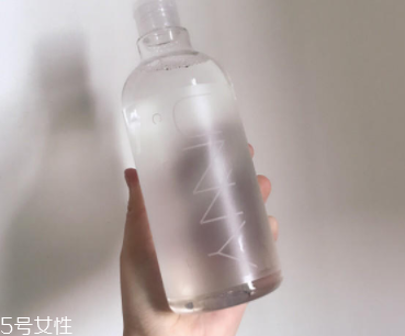 unnyжױˮ�и������𣿳ɷ��º��и�����